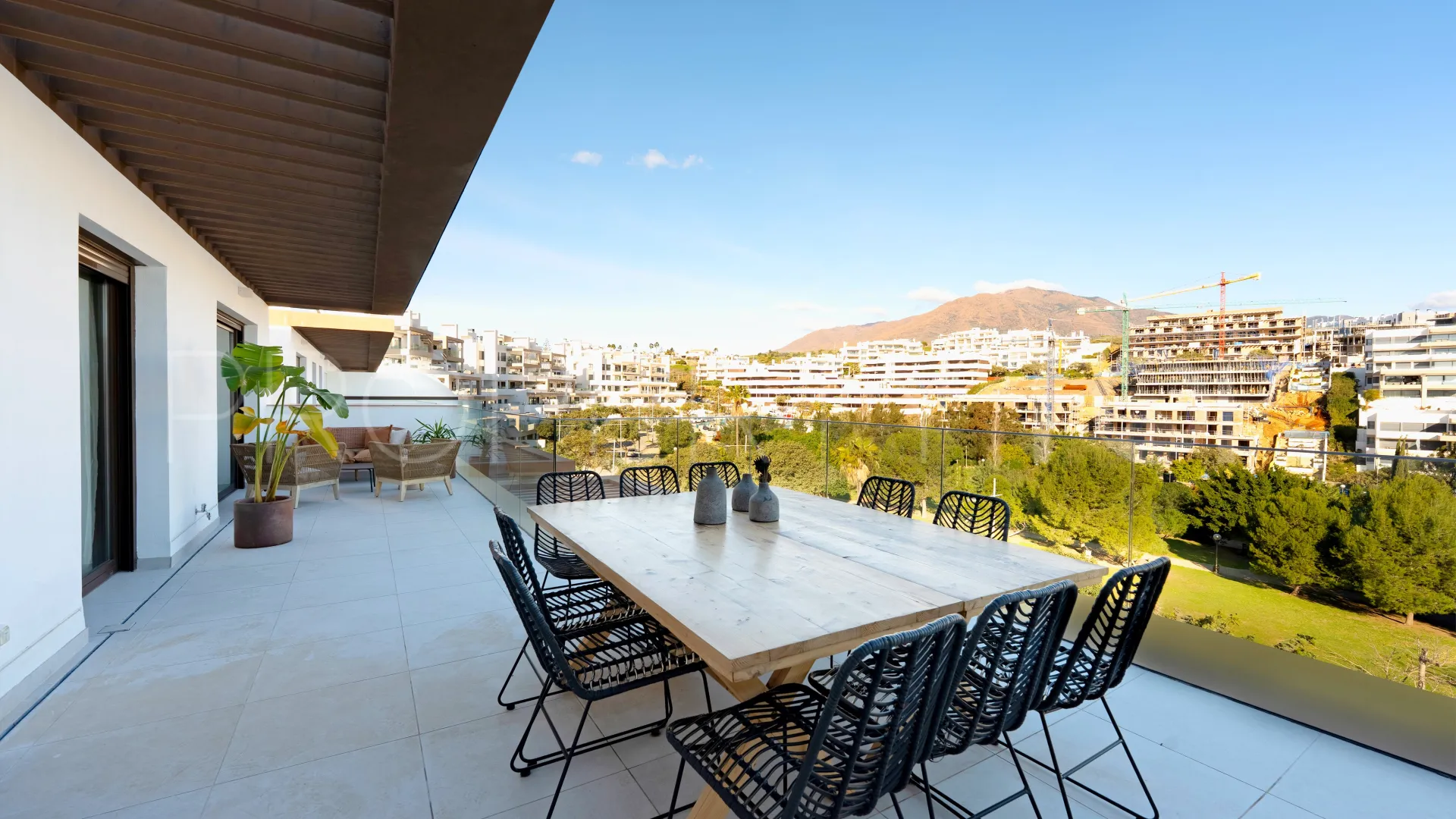 For sale penthouse with 3 bedrooms in Las Mesas