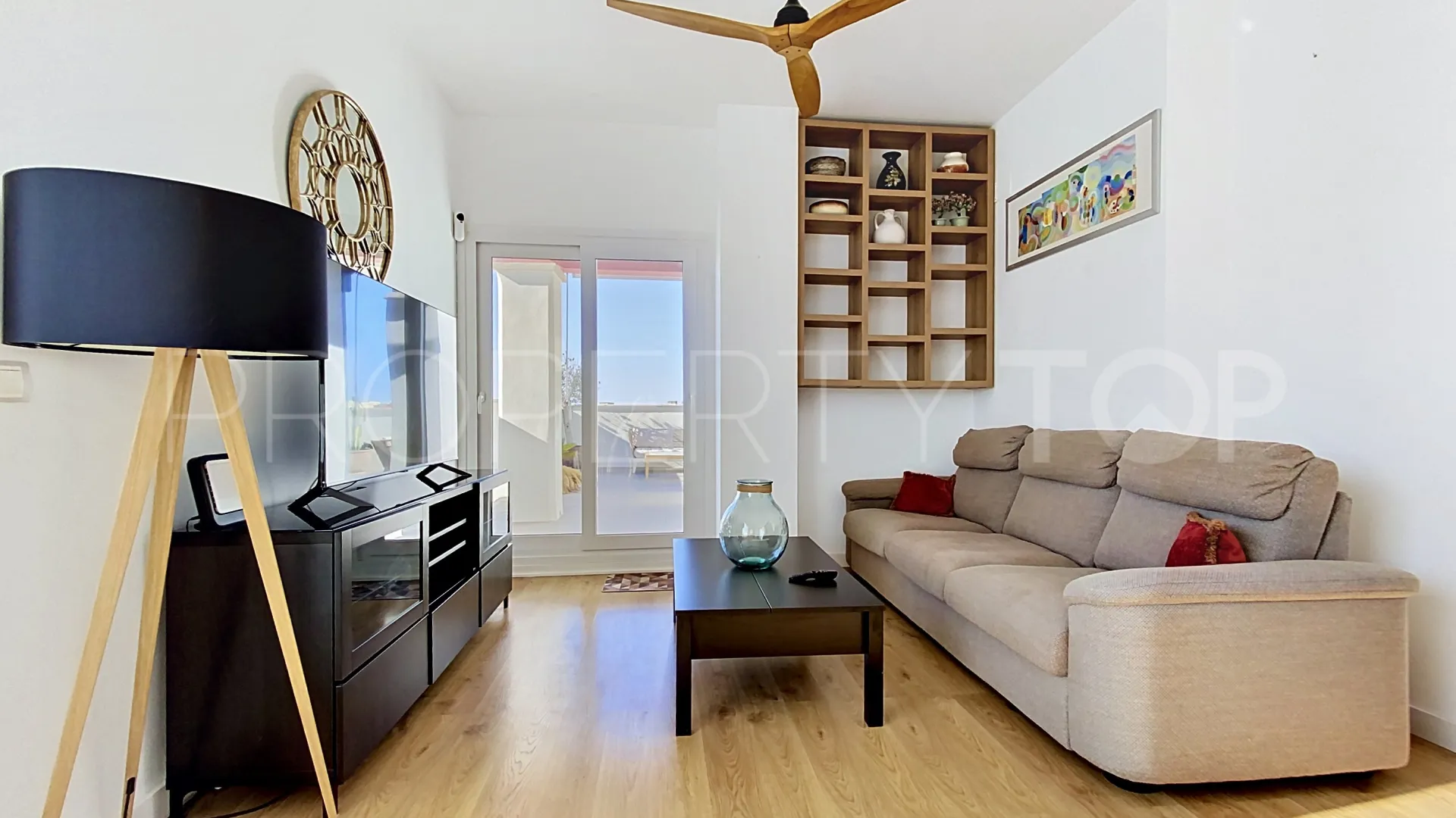 For sale Estepona Centre 2 bedrooms penthouse