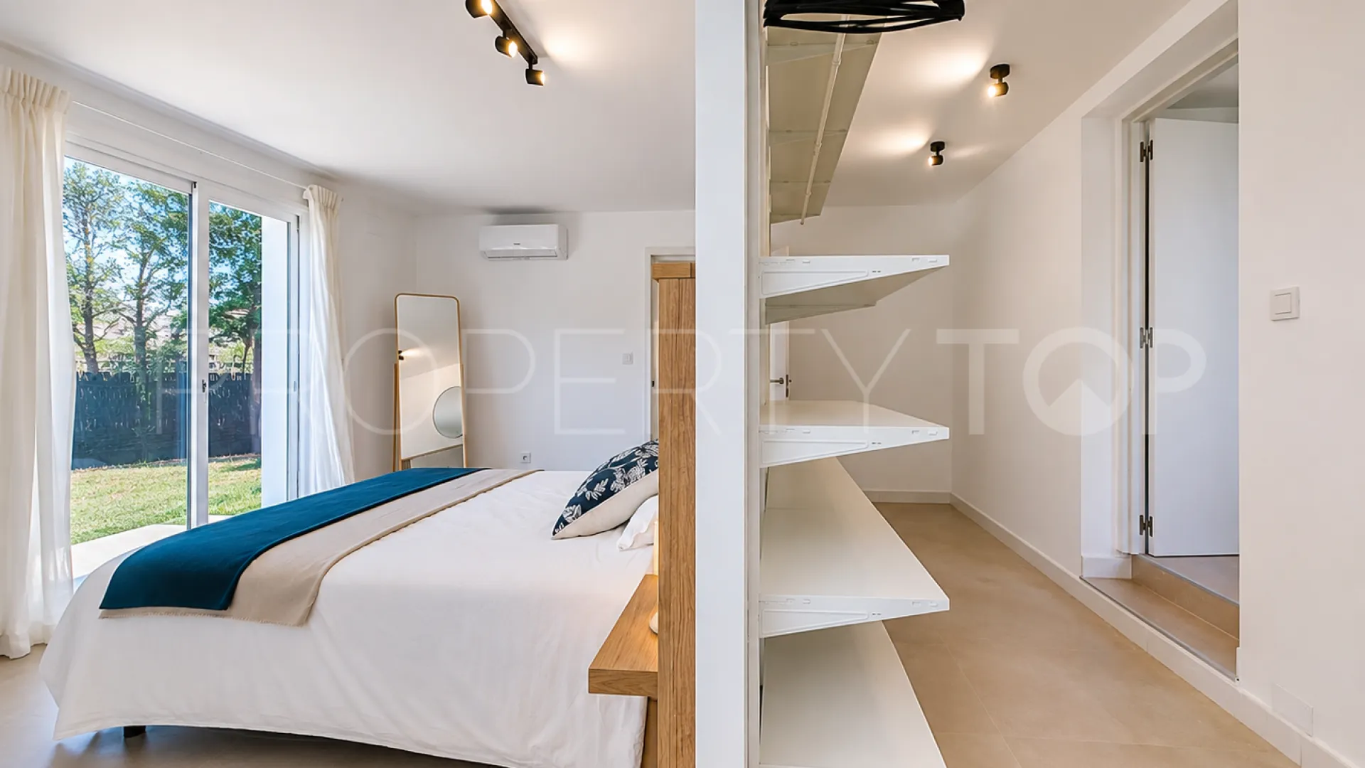 Villa en venta en Valle Romano