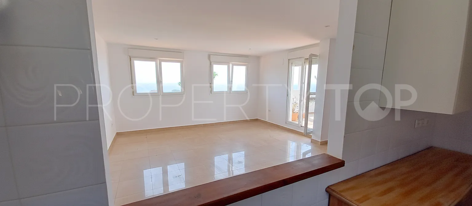 Atico duplex a la venta de 3 dormitorios en Alcorrín