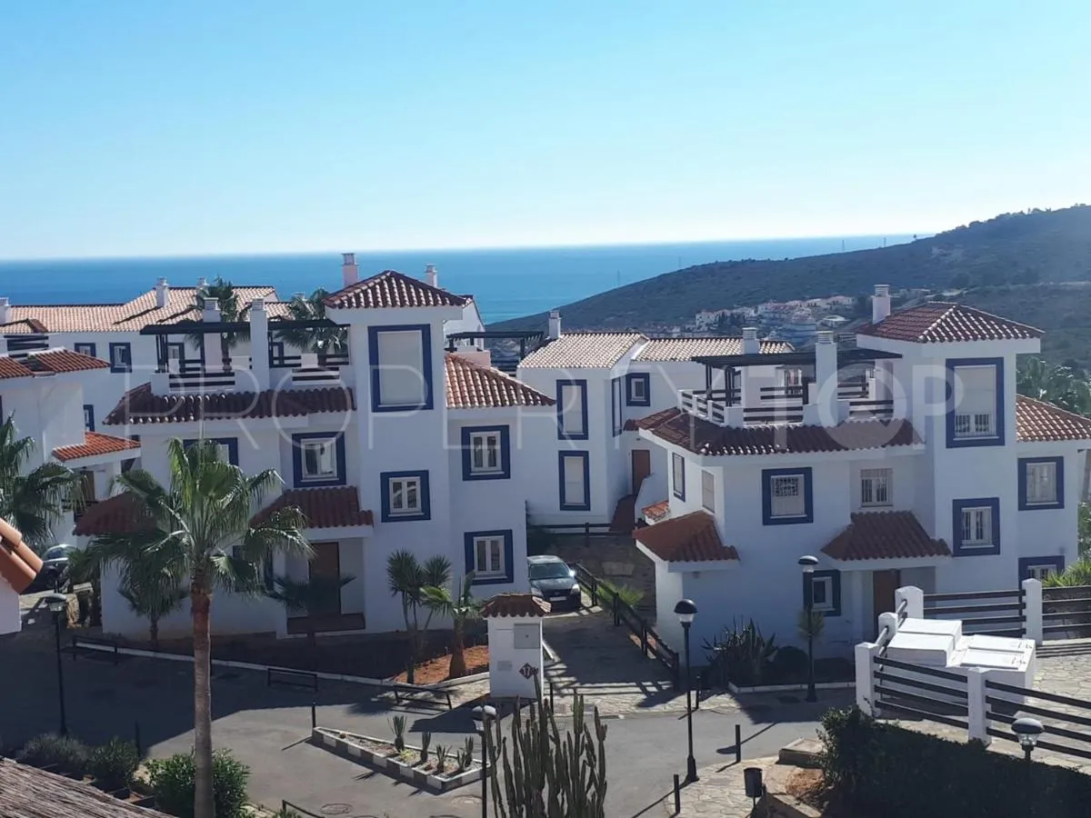 Atico duplex a la venta de 3 dormitorios en Alcorrín
