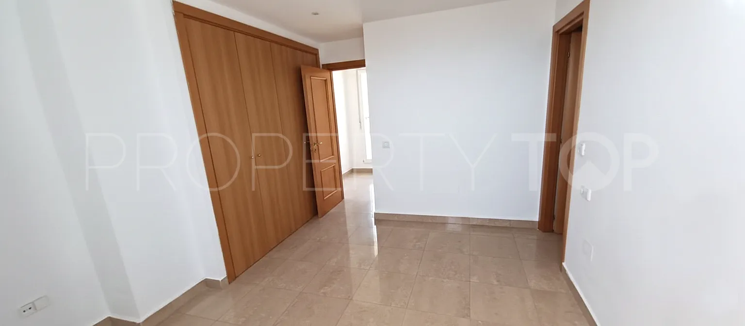 Atico duplex a la venta de 3 dormitorios en Alcorrín