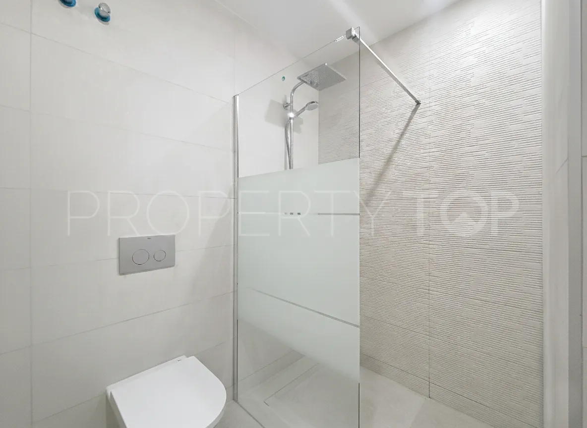 For sale apartment in Estepona Centre