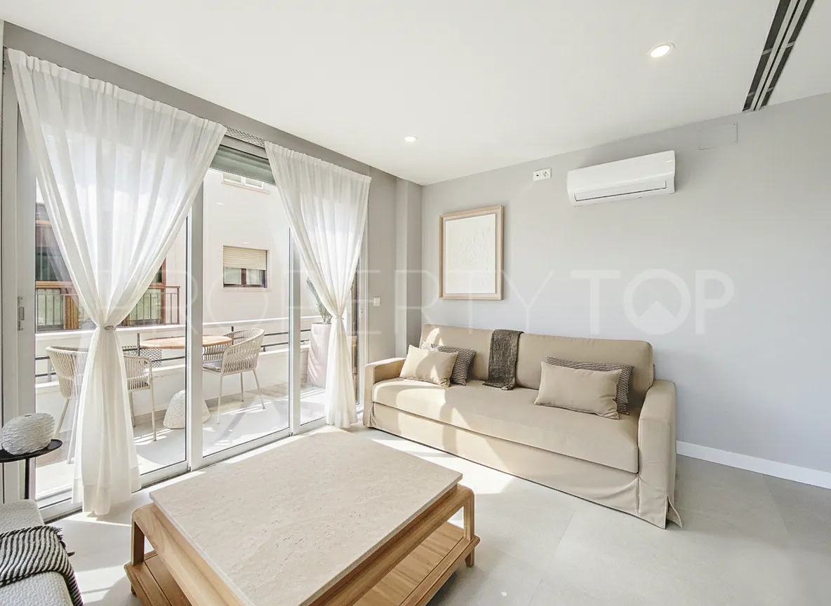 For sale apartment in Estepona Centre