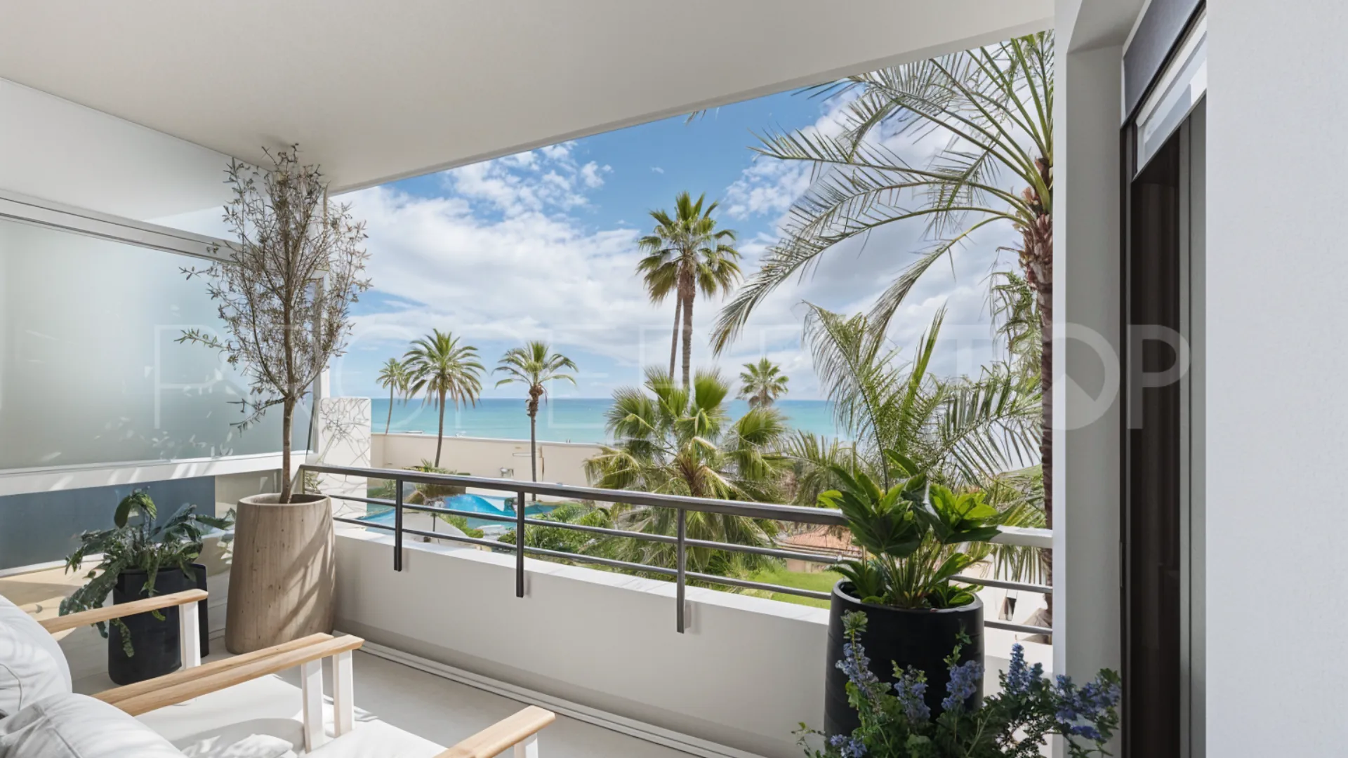 For sale apartment in Estepona Centre