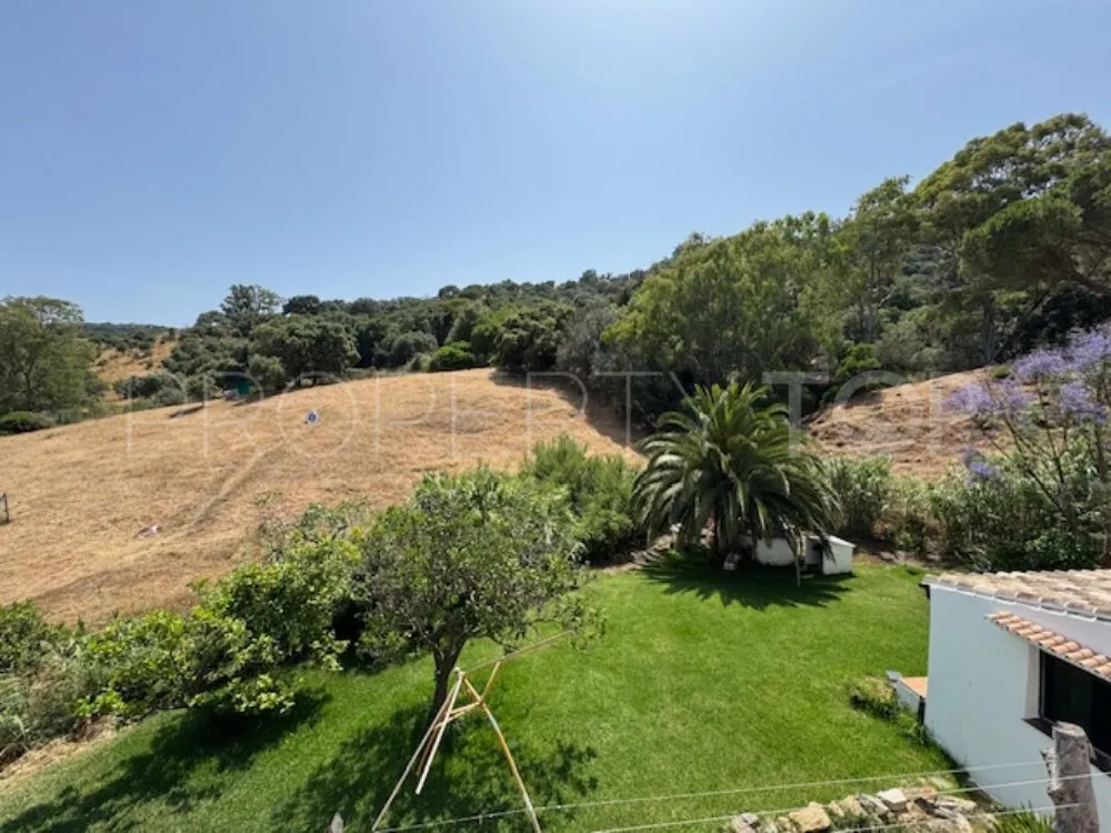 For sale country house with 4 bedrooms in Casares Montaña