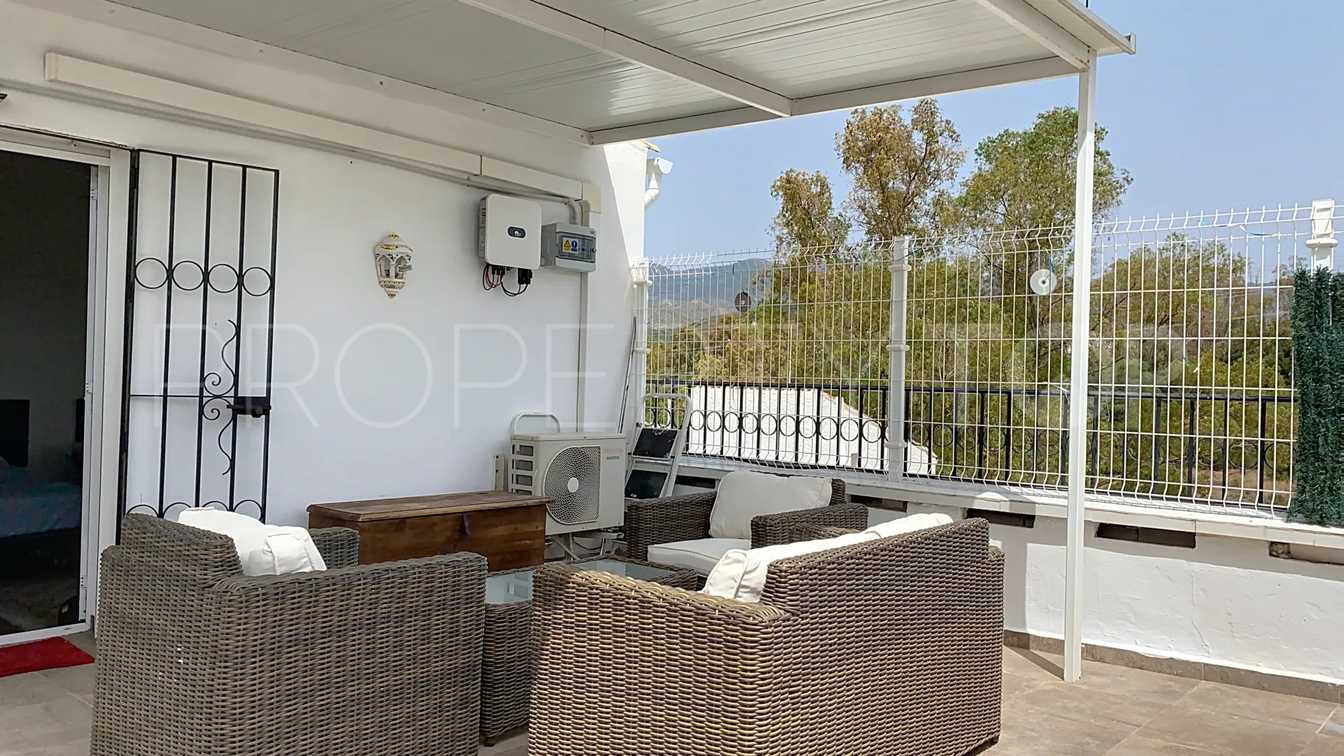 Se vende pareado en Puerto Romano de 3 dormitorios