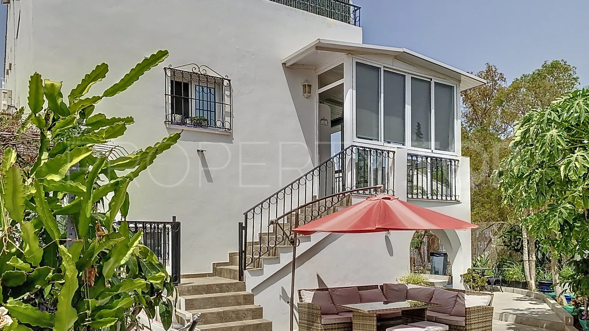 Se vende pareado en Puerto Romano de 3 dormitorios