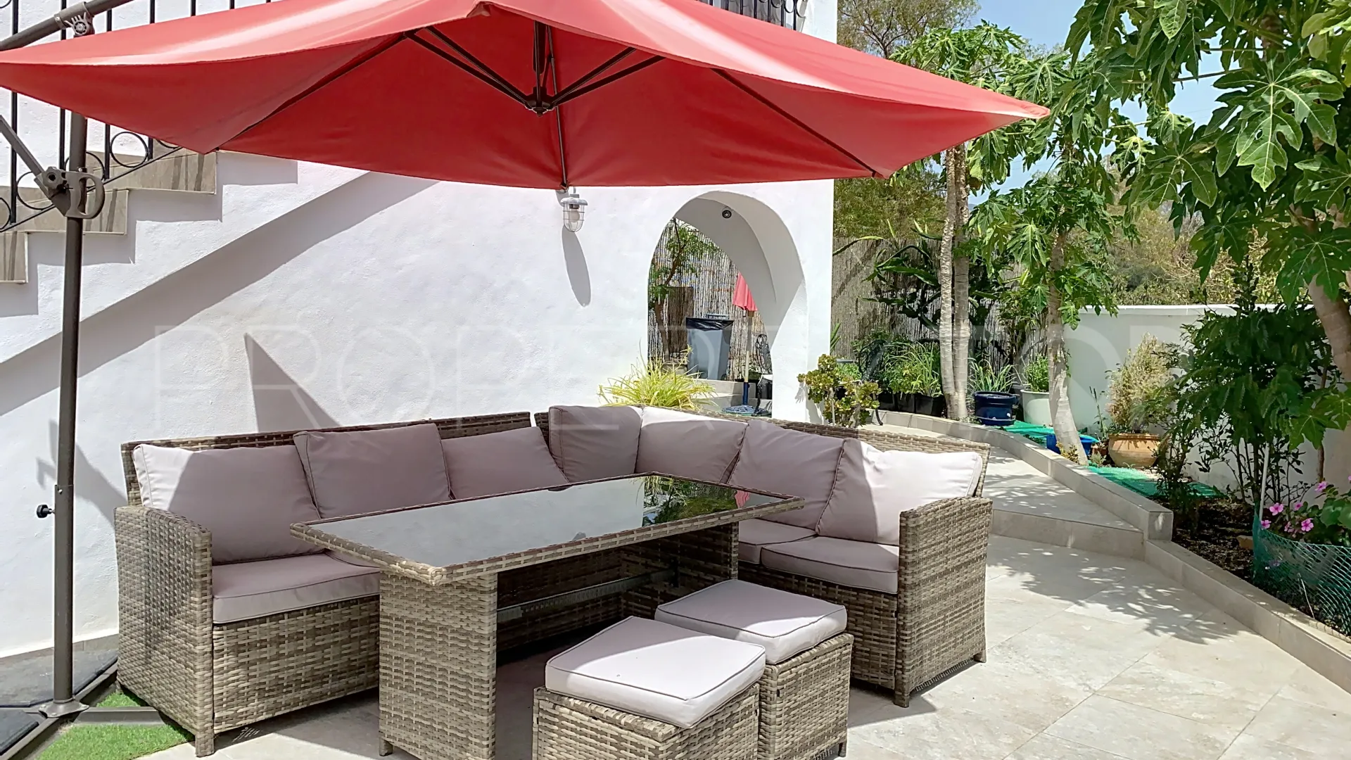 Se vende pareado en Puerto Romano de 3 dormitorios