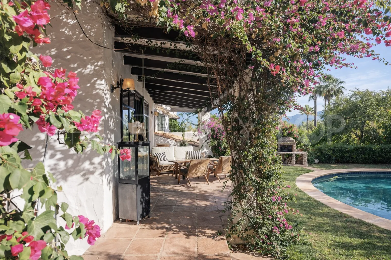 For sale 4 bedrooms villa in Atalaya