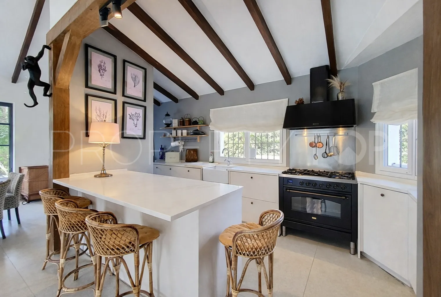 For sale 4 bedrooms villa in Atalaya