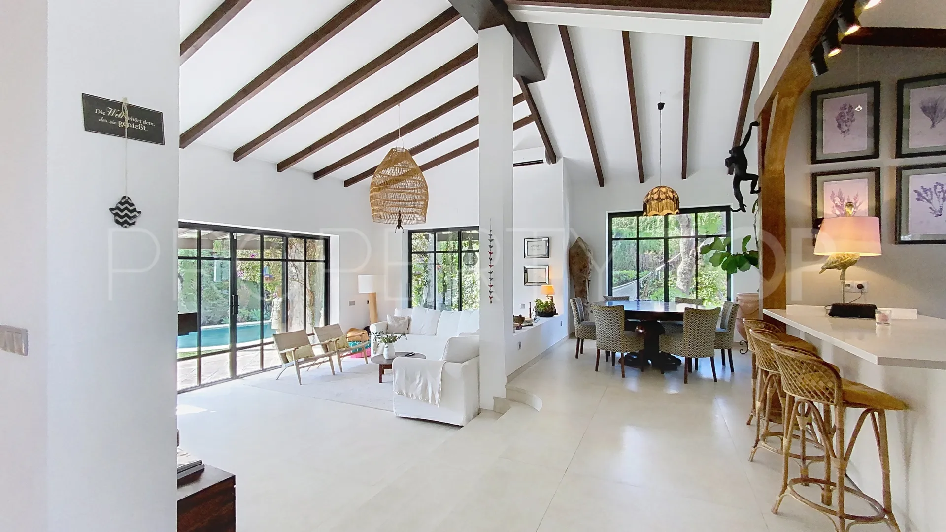 For sale 4 bedrooms villa in Atalaya