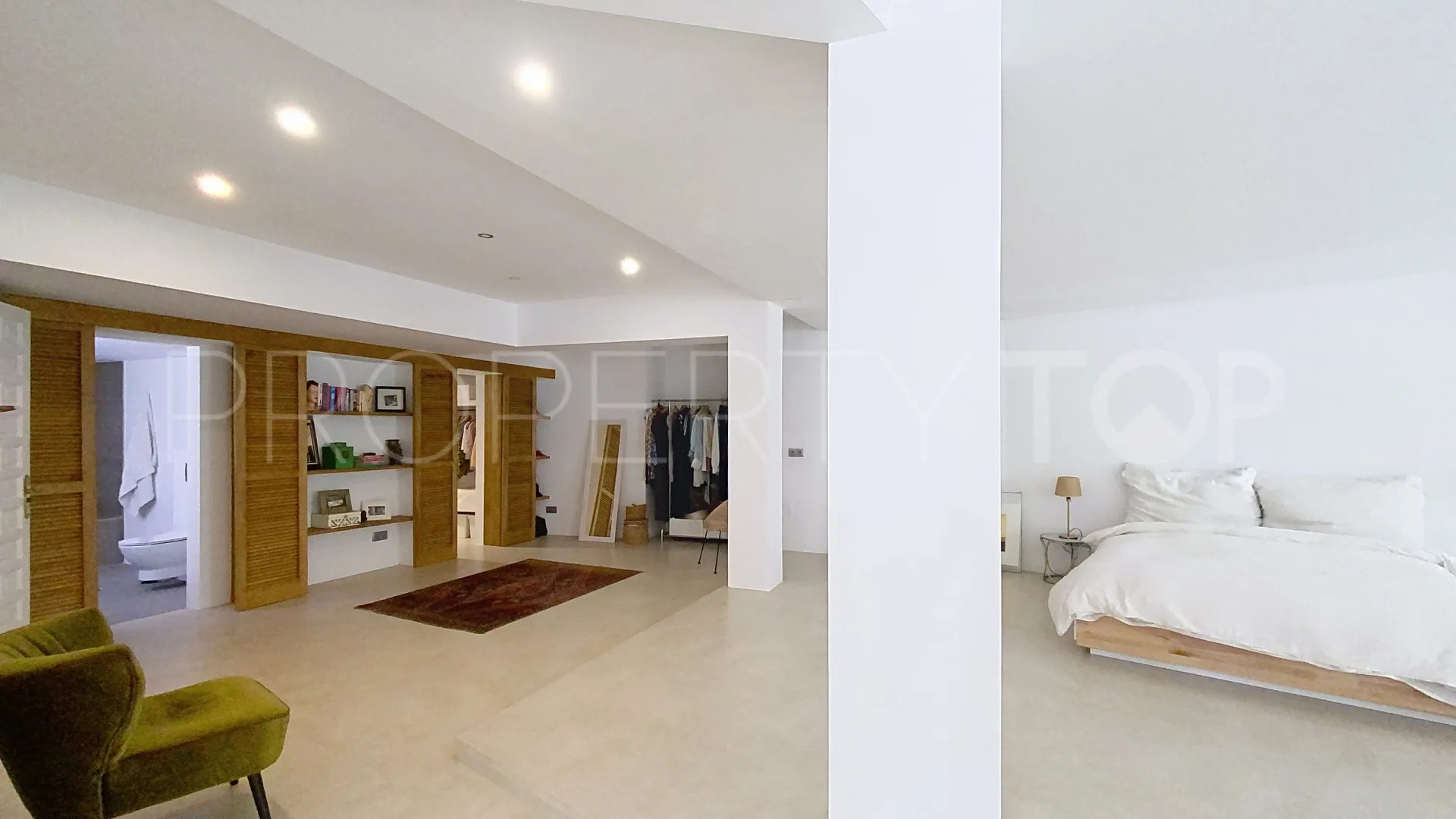 For sale 4 bedrooms villa in Atalaya