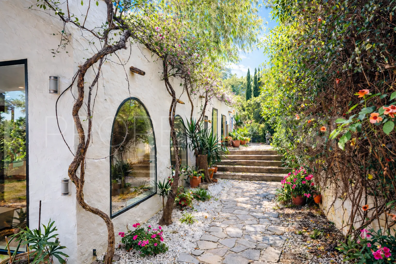 For sale 4 bedrooms villa in Atalaya