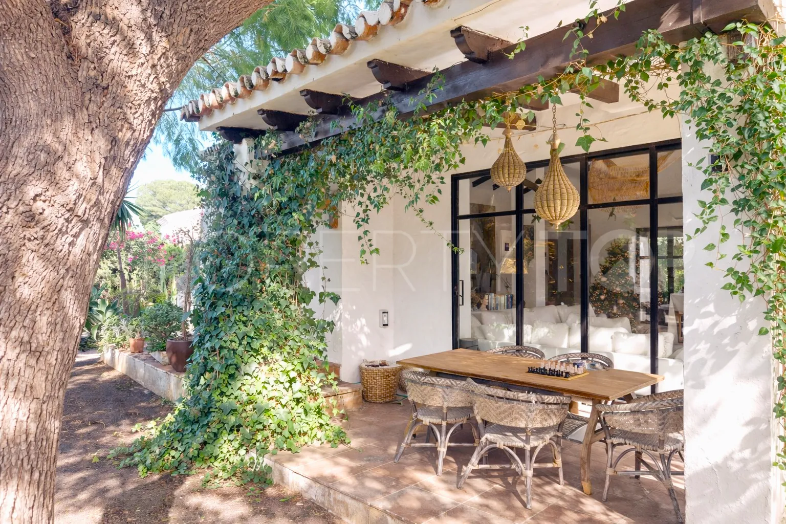 For sale 4 bedrooms villa in Atalaya