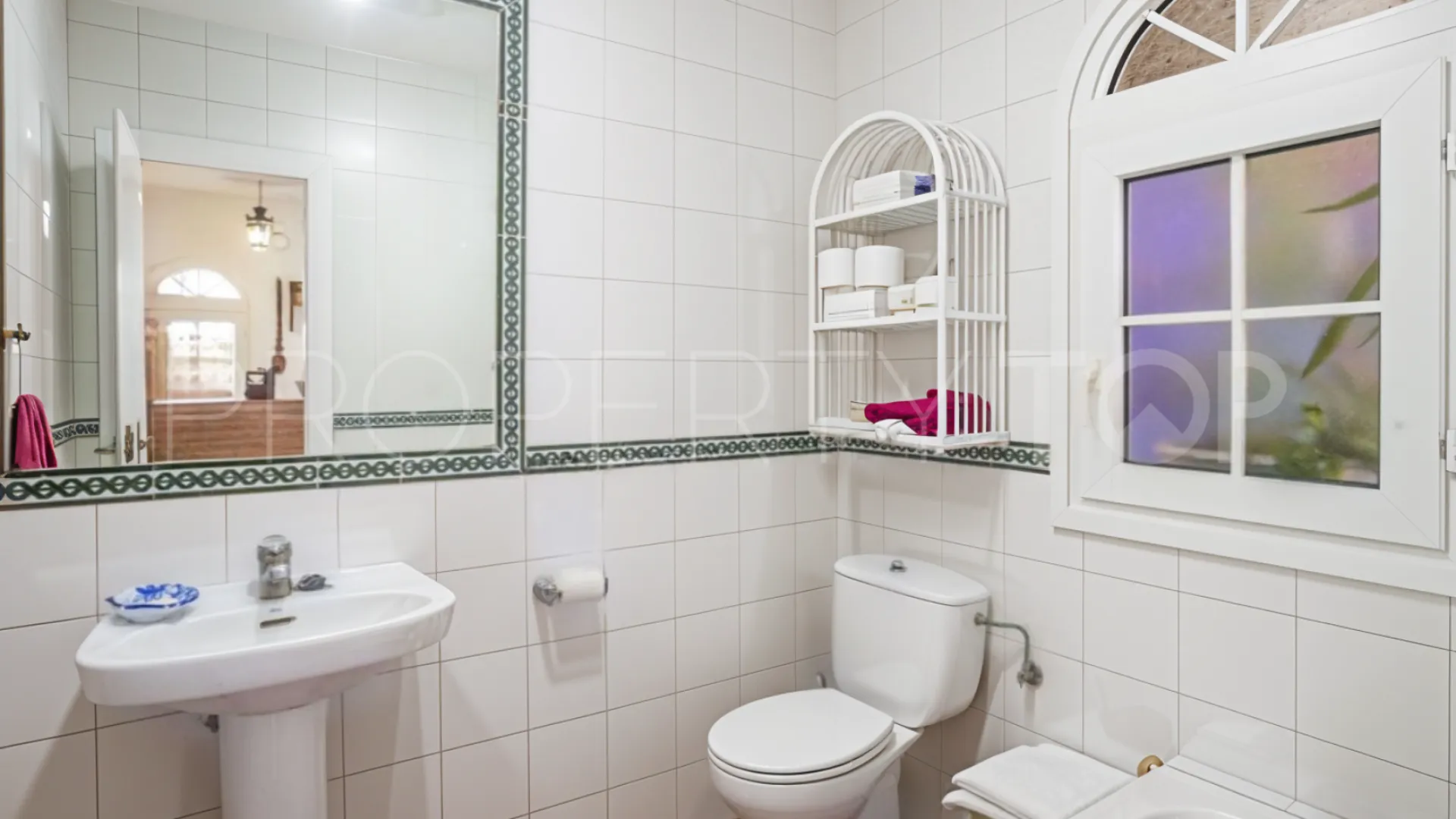 Se vende villa con 6 dormitorios en Seghers