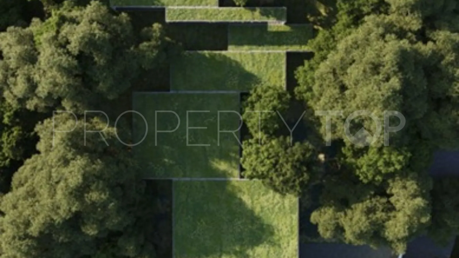 8 bedrooms villa for sale in Sotogrande Alto