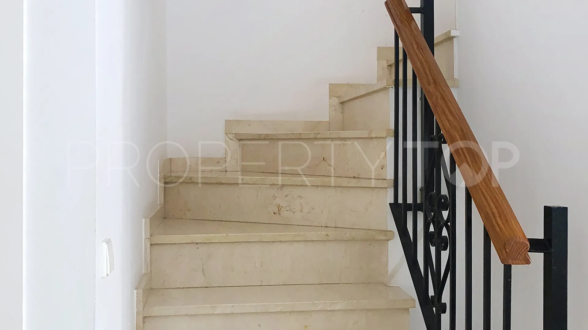 Town house with 3 bedrooms for sale in Selwo