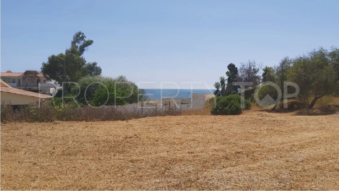 Plot in Buenas Noches for sale