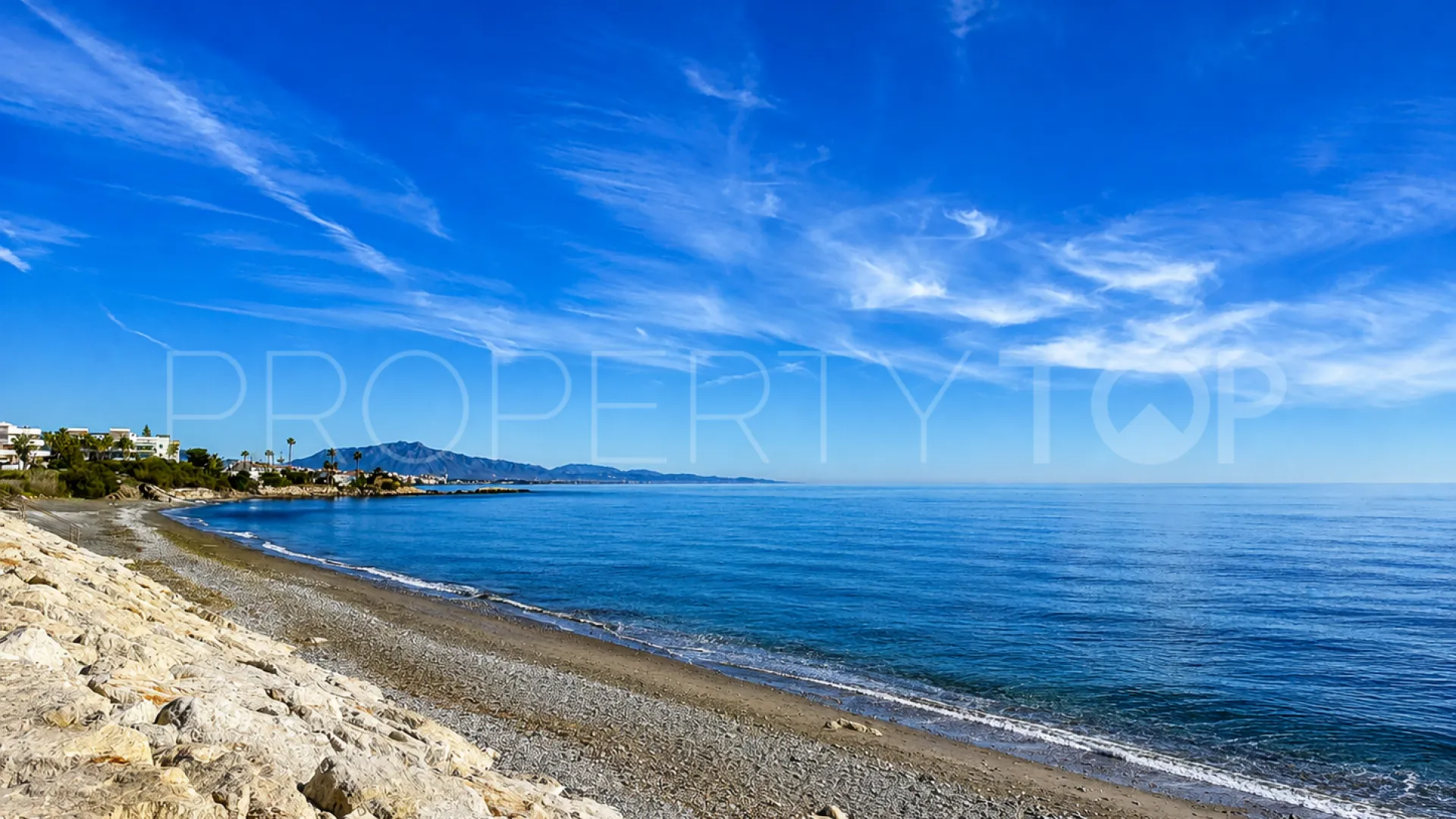 Plot in Buenas Noches for sale