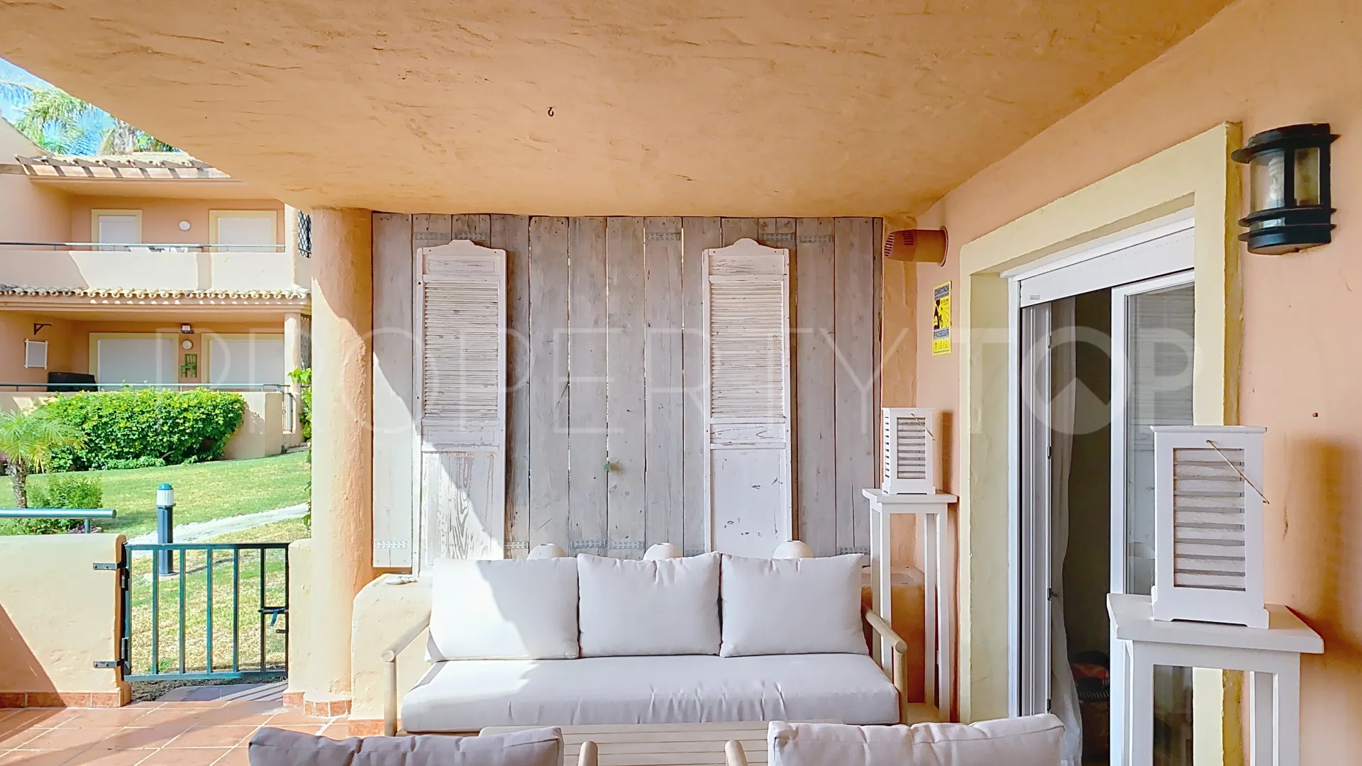 Buy Bermuda Beach town house with 3 bedrooms