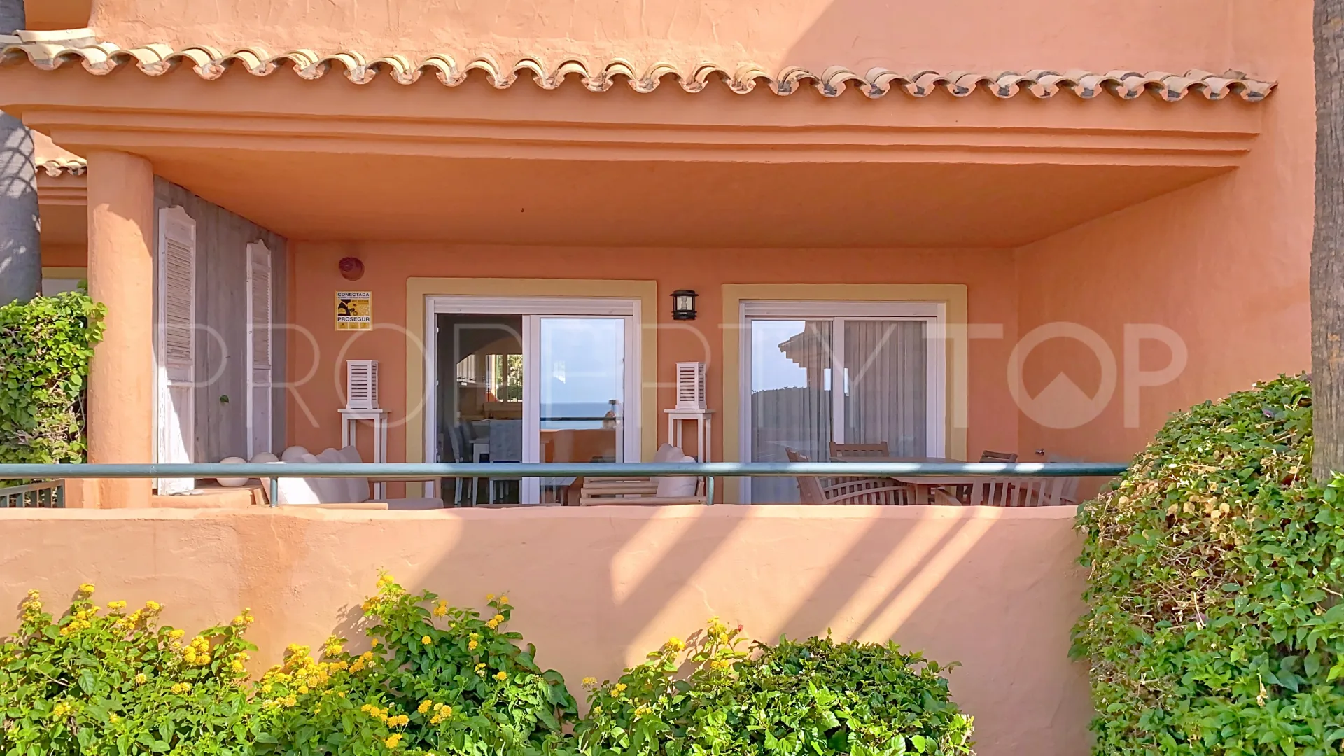 Buy Bermuda Beach town house with 3 bedrooms