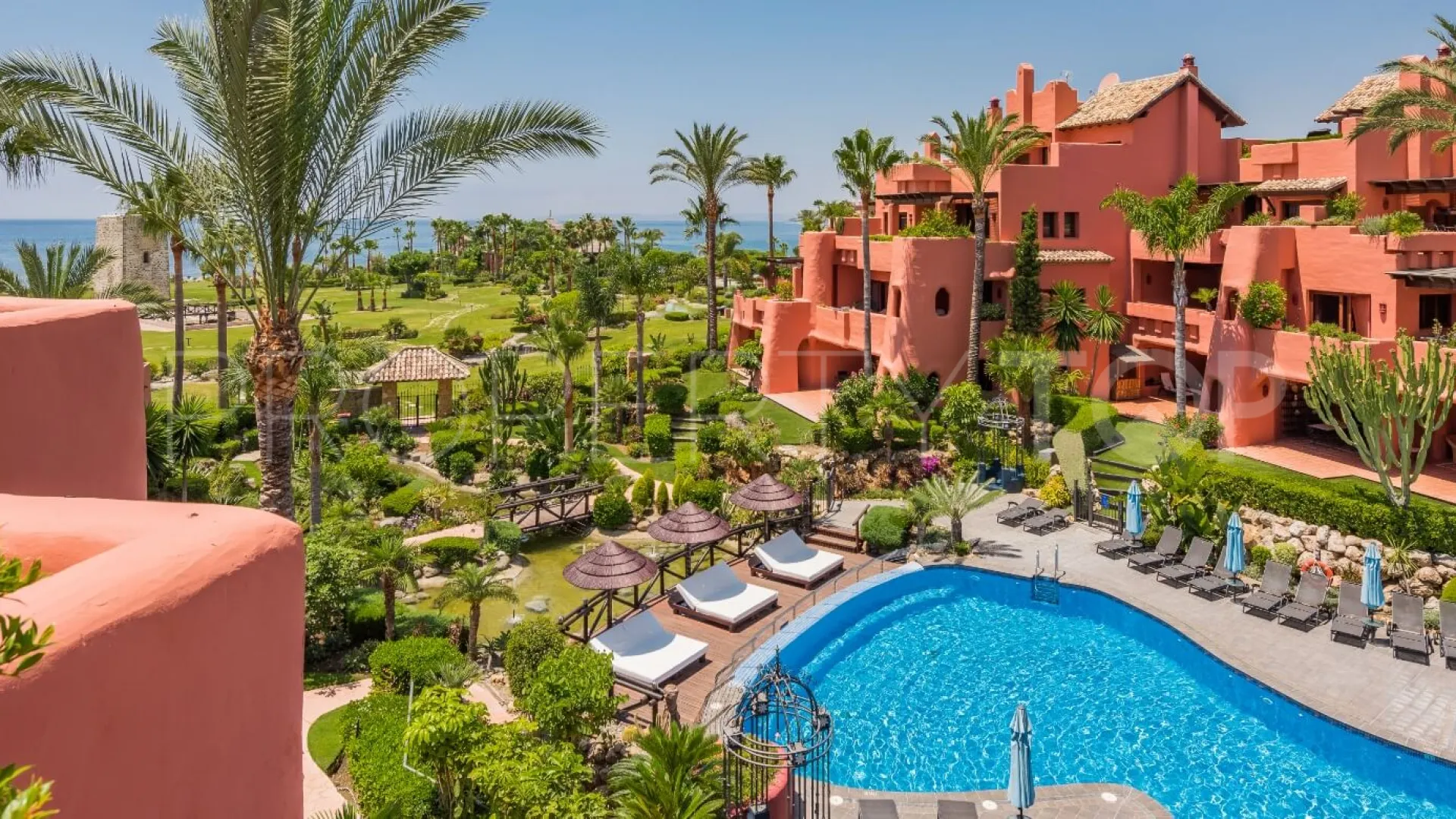 Comprar atico duplex con 3 dormitorios en Torre Bermeja