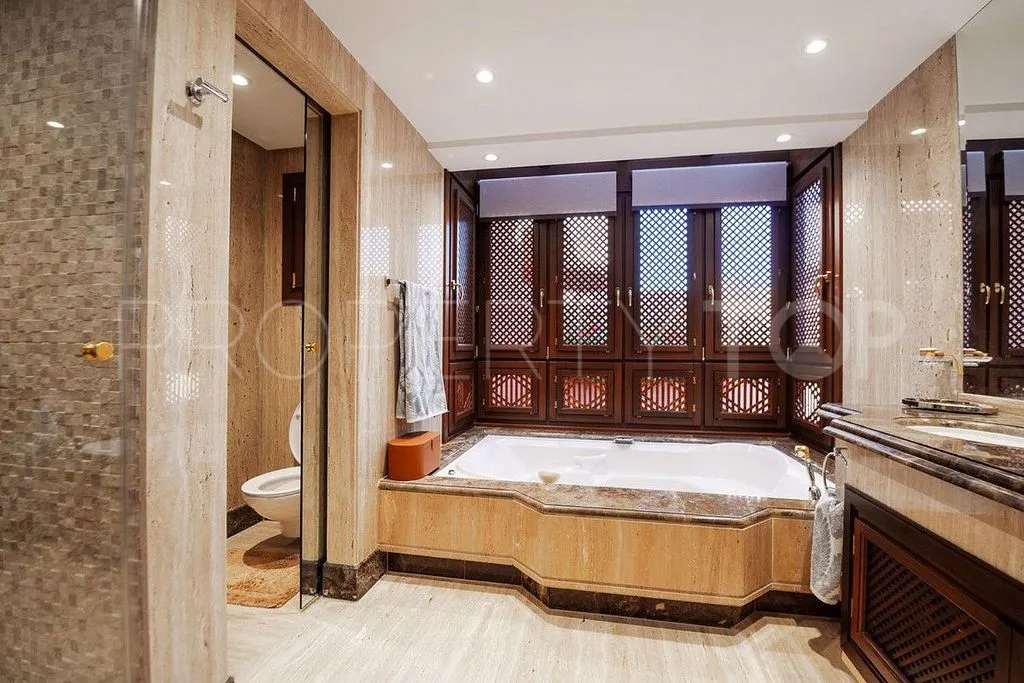 Comprar atico duplex con 3 dormitorios en Torre Bermeja