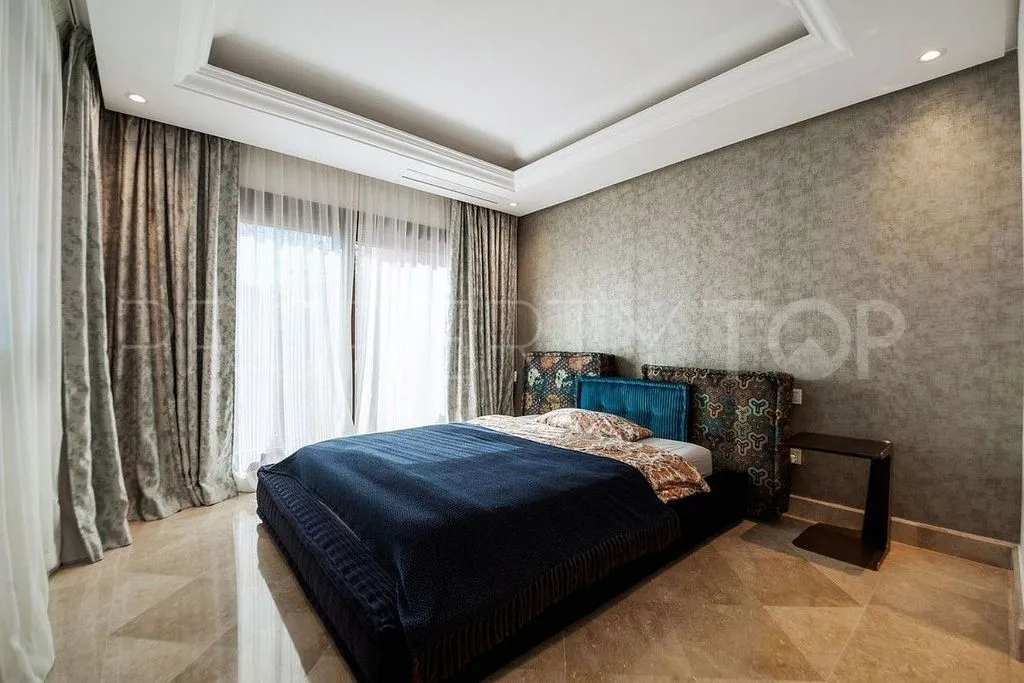 Comprar atico duplex con 3 dormitorios en Torre Bermeja