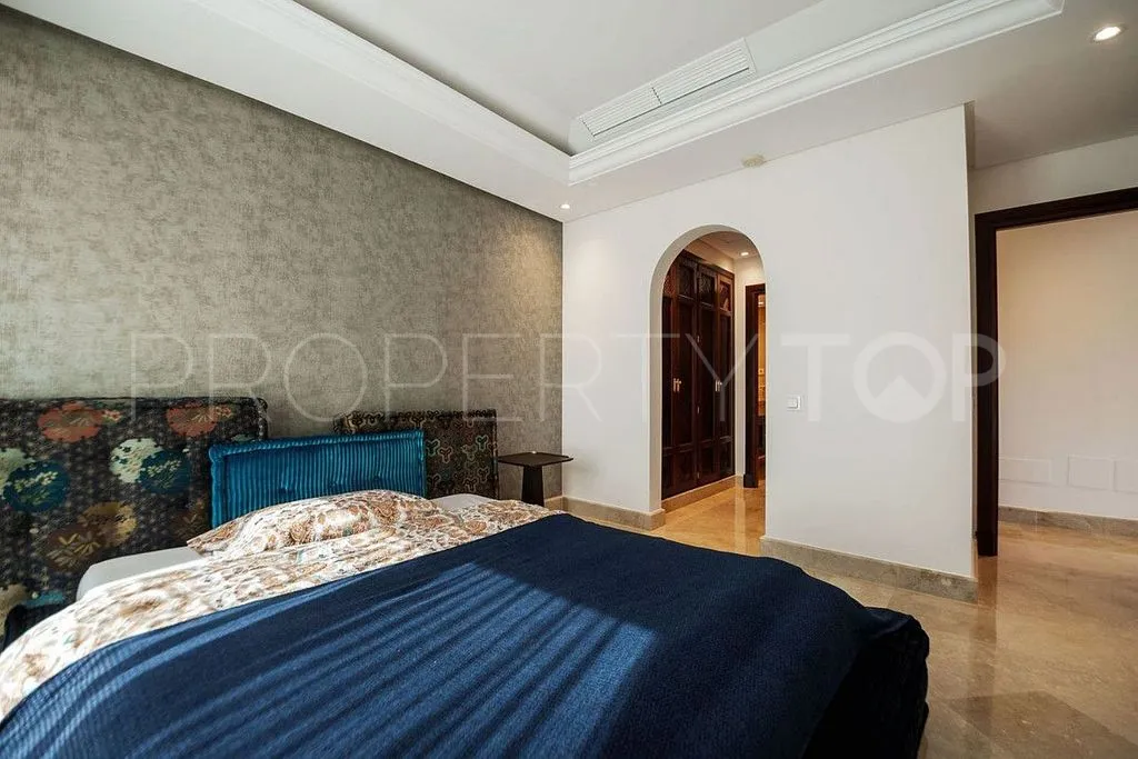 Comprar atico duplex con 3 dormitorios en Torre Bermeja