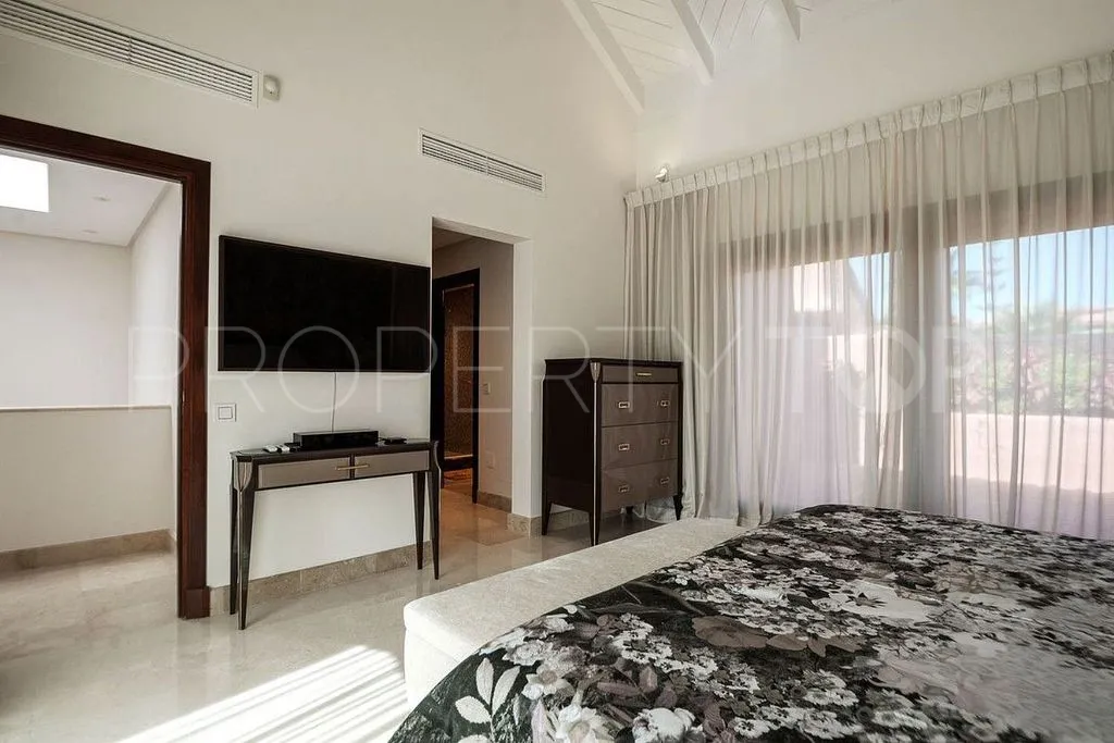 Comprar atico duplex con 3 dormitorios en Torre Bermeja