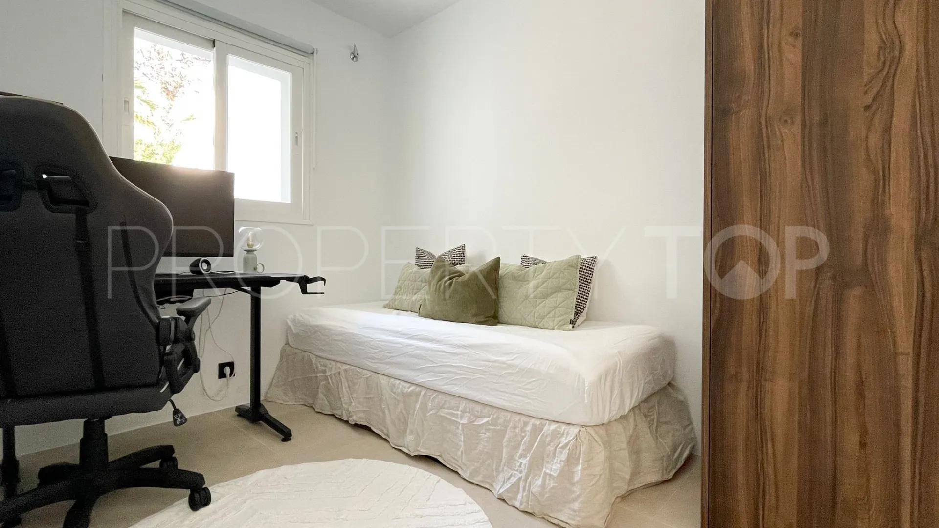 Duplex penthouse for sale in La Quinta