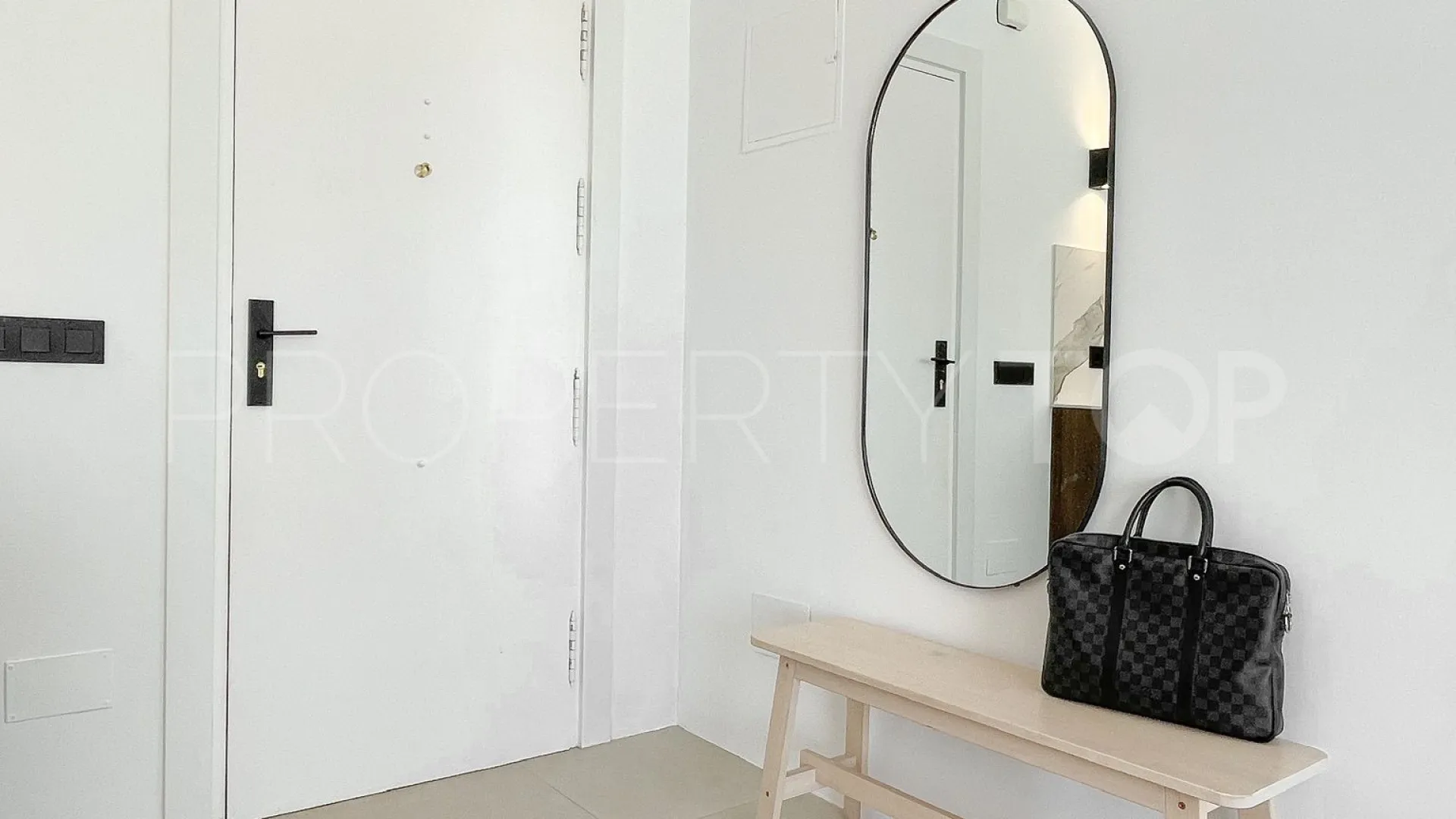 Duplex penthouse for sale in La Quinta