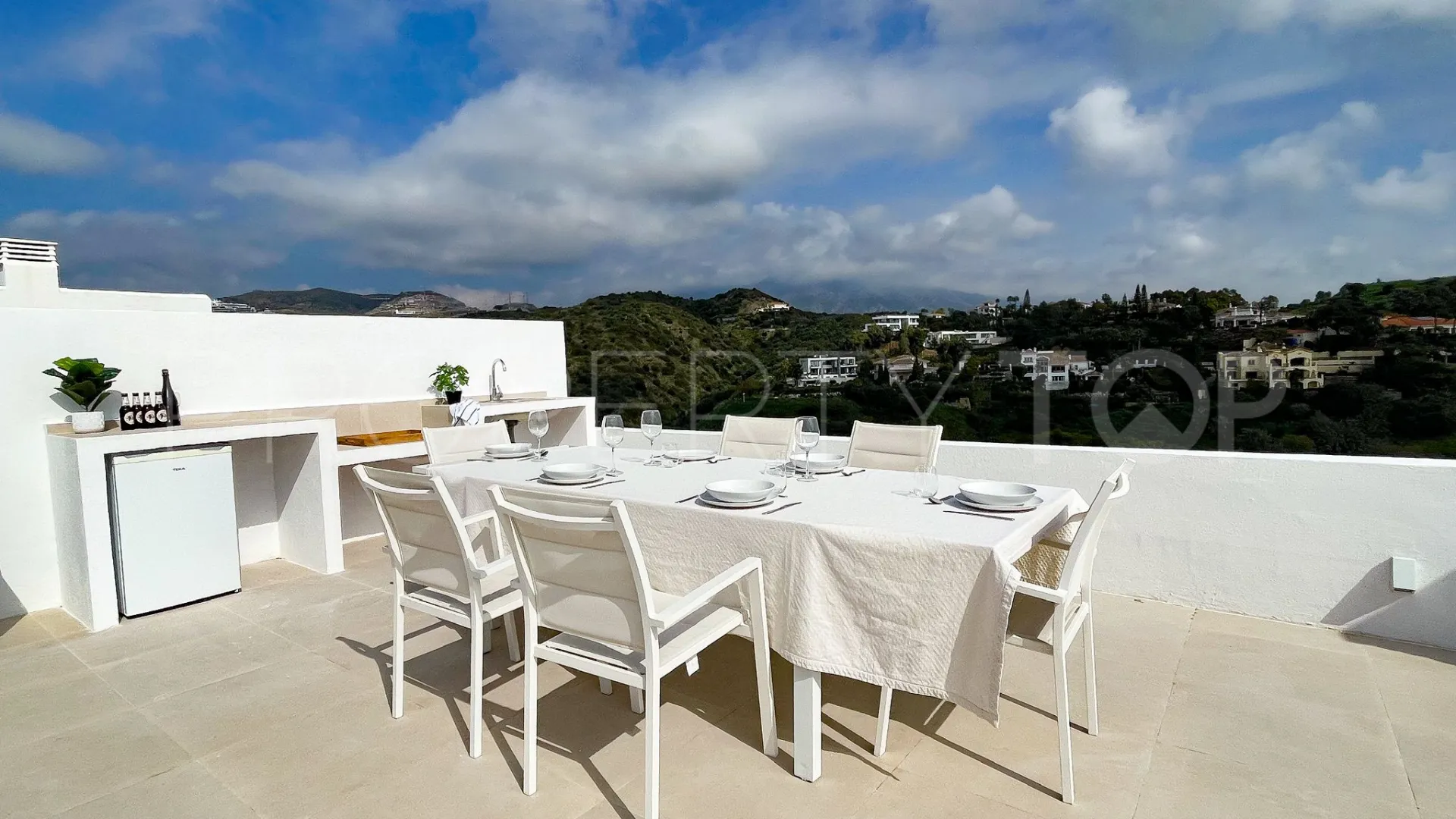 Duplex penthouse for sale in La Quinta