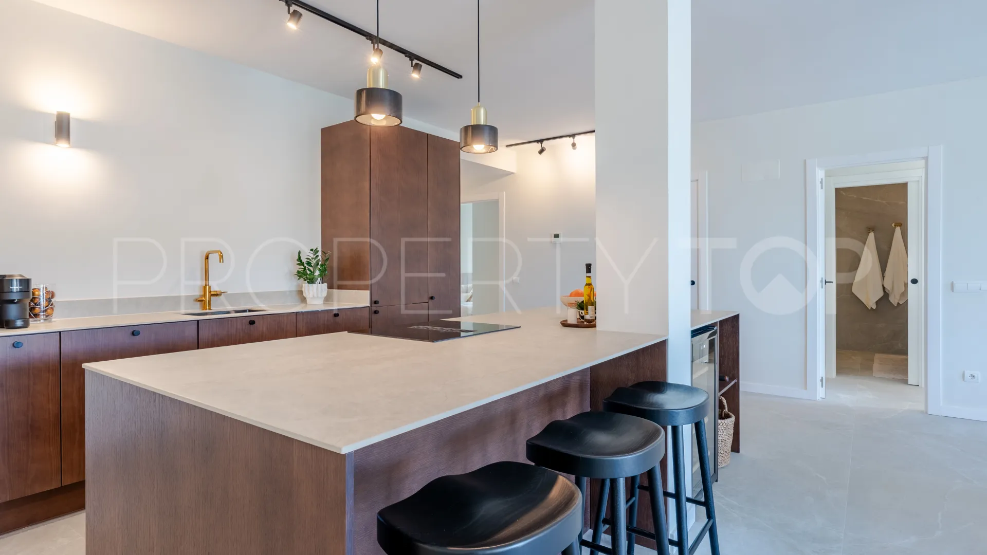 For sale apartment in La Quinta with 3 bedrooms