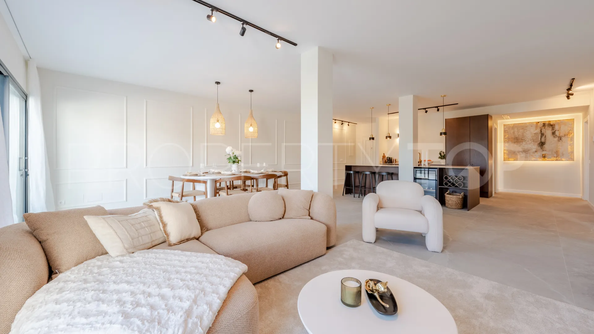 For sale apartment in La Quinta with 3 bedrooms