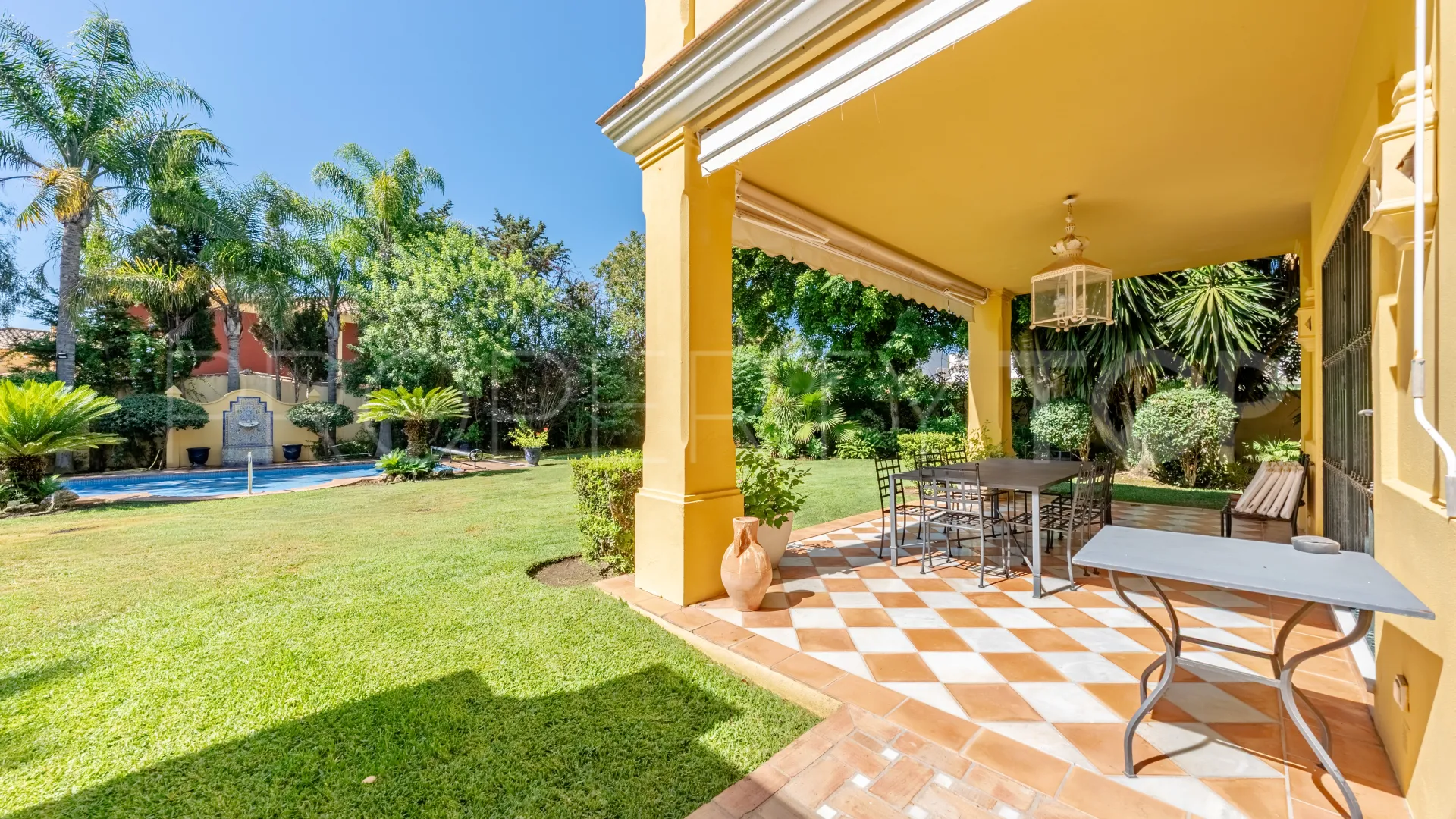 For sale Casasola villa