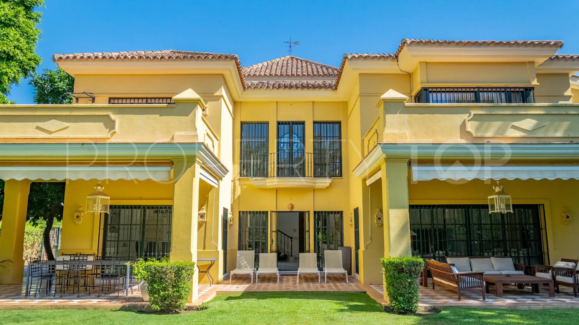 For sale Casasola villa