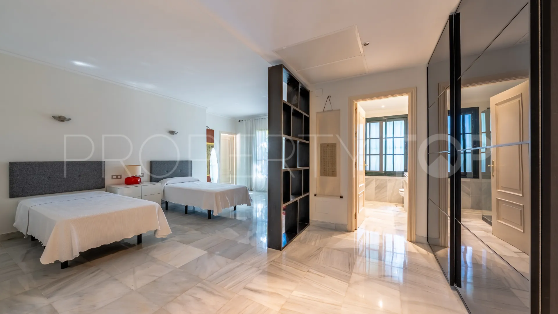 For sale Casasola villa