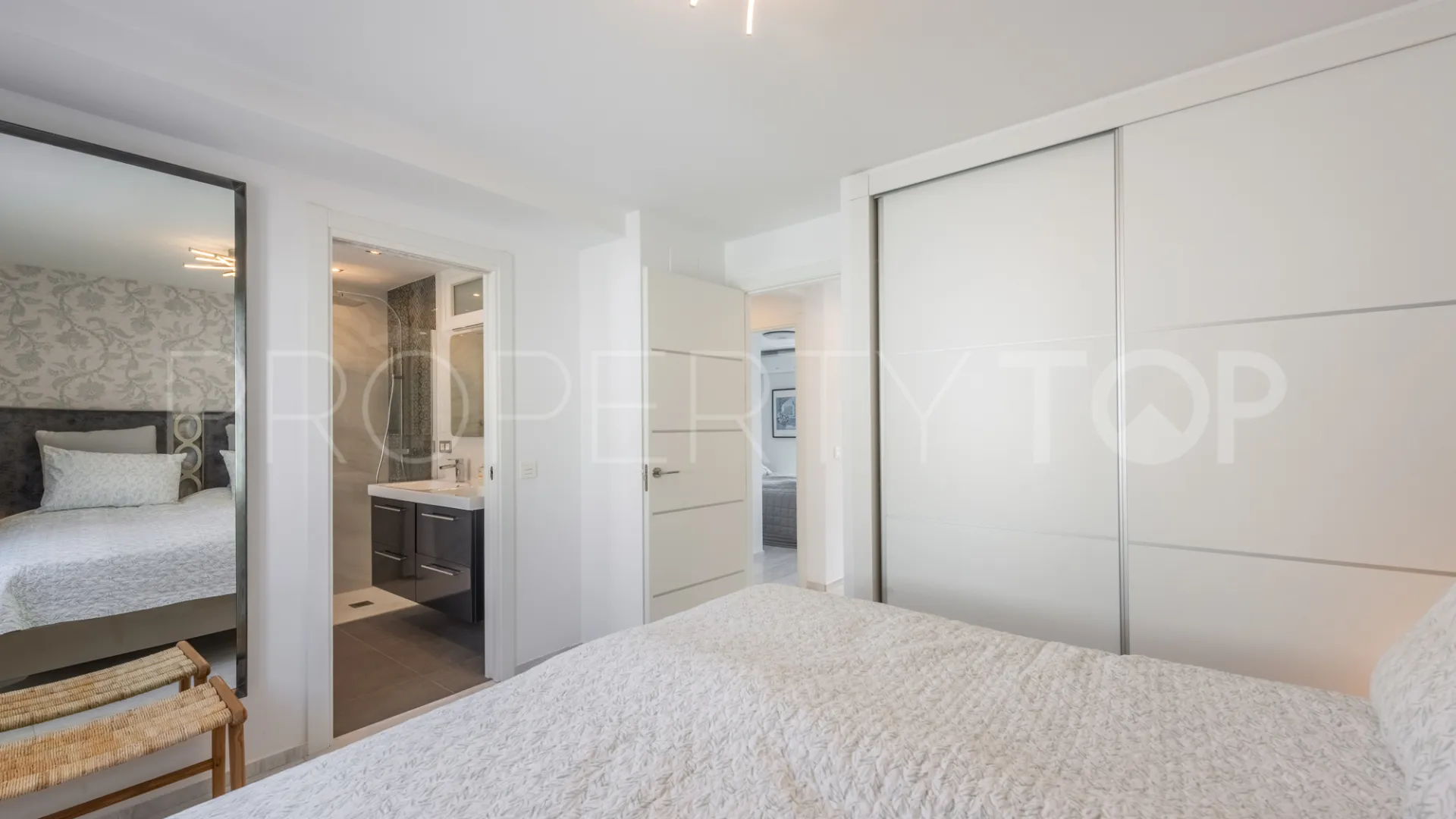 For sale Cala de Mijas town house