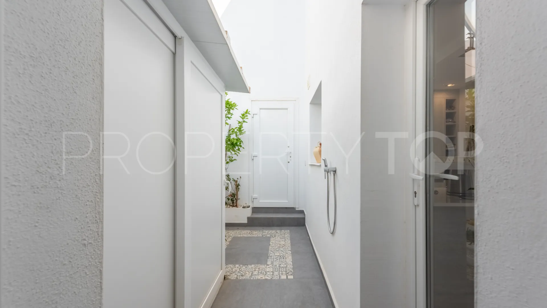 For sale Cala de Mijas town house