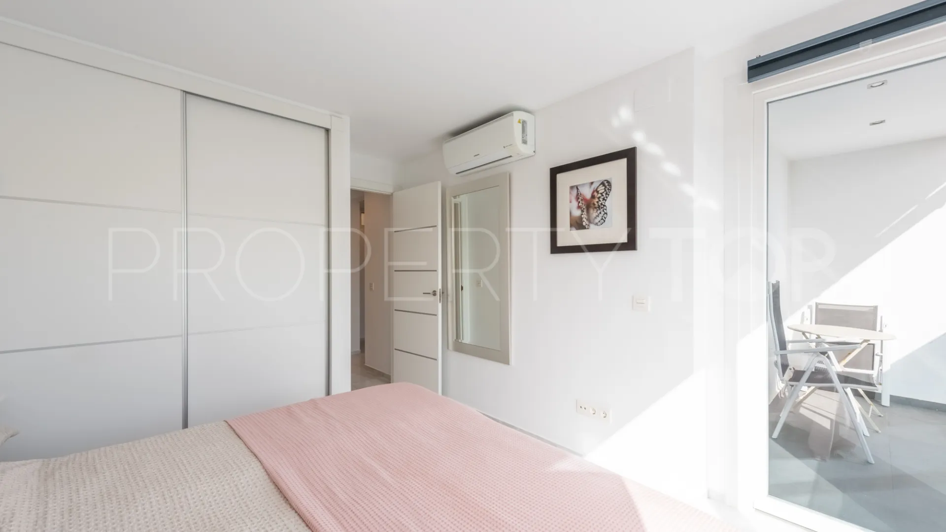 For sale Cala de Mijas town house