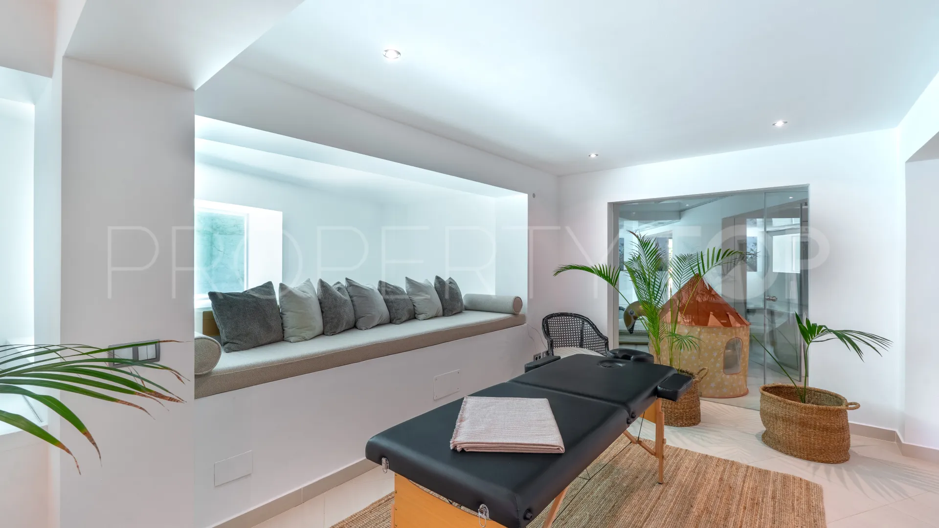 5 bedrooms villa in Puerto Andratx for sale