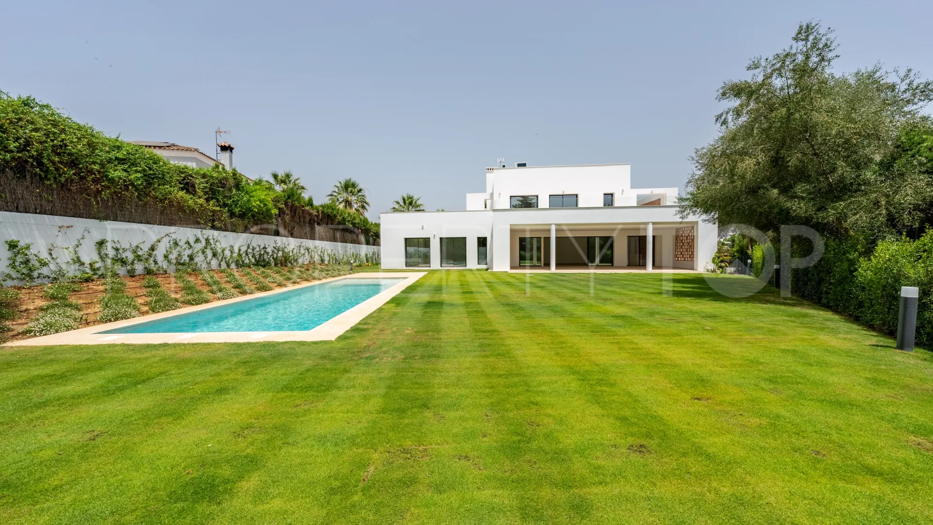 Villa with 6 bedrooms for sale in Zona B