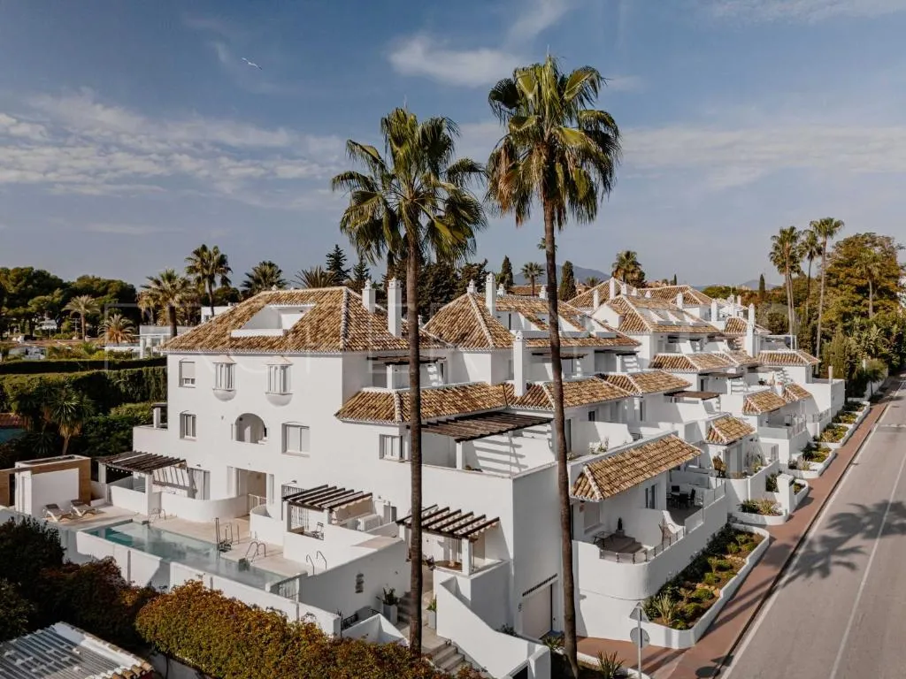 For sale 2 bedrooms duplex penthouse in Ivy Residence