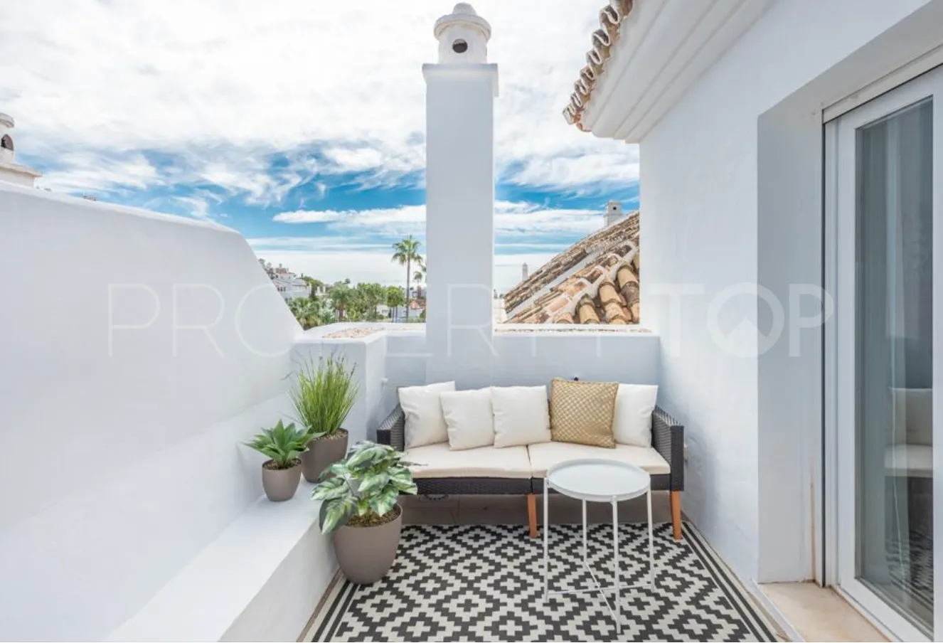For sale 2 bedrooms duplex penthouse in Ivy Residence