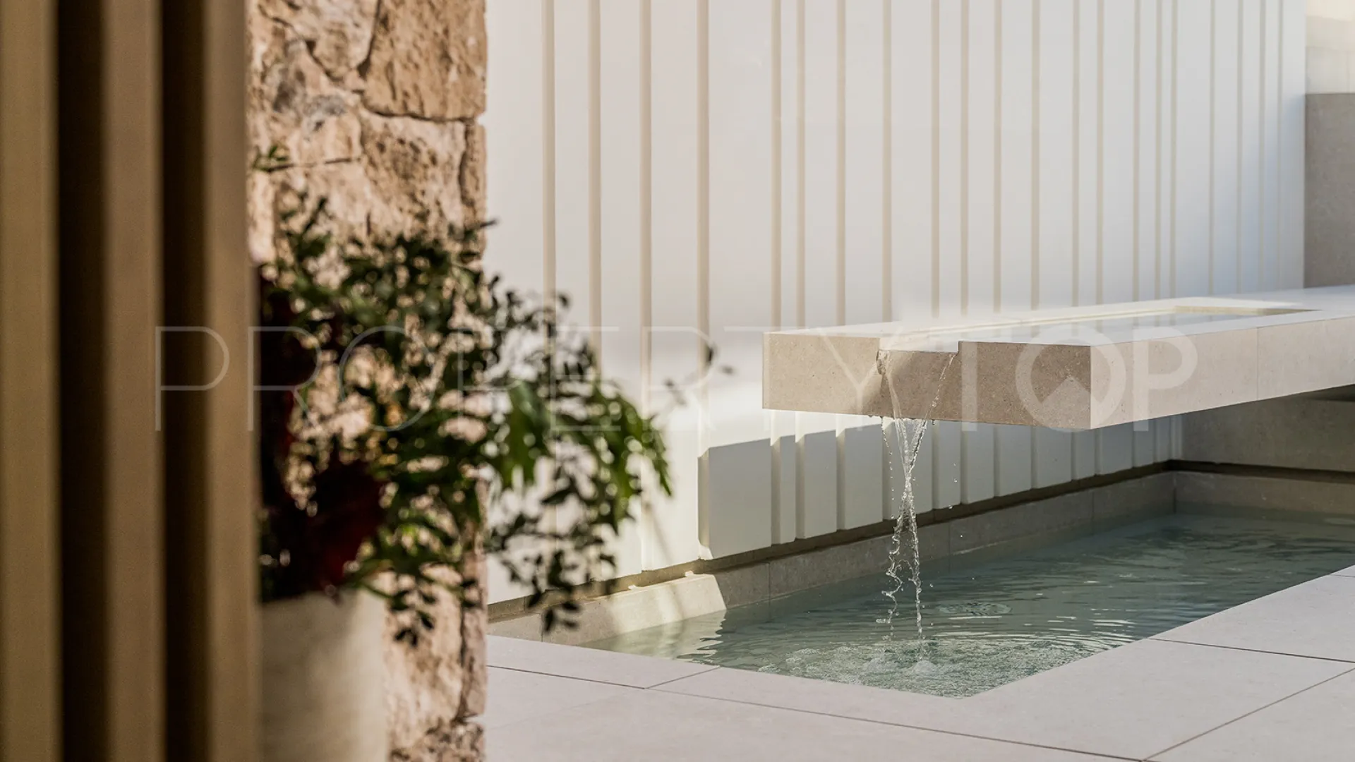 For sale 4 bedrooms villa in Los Naranjos Golf