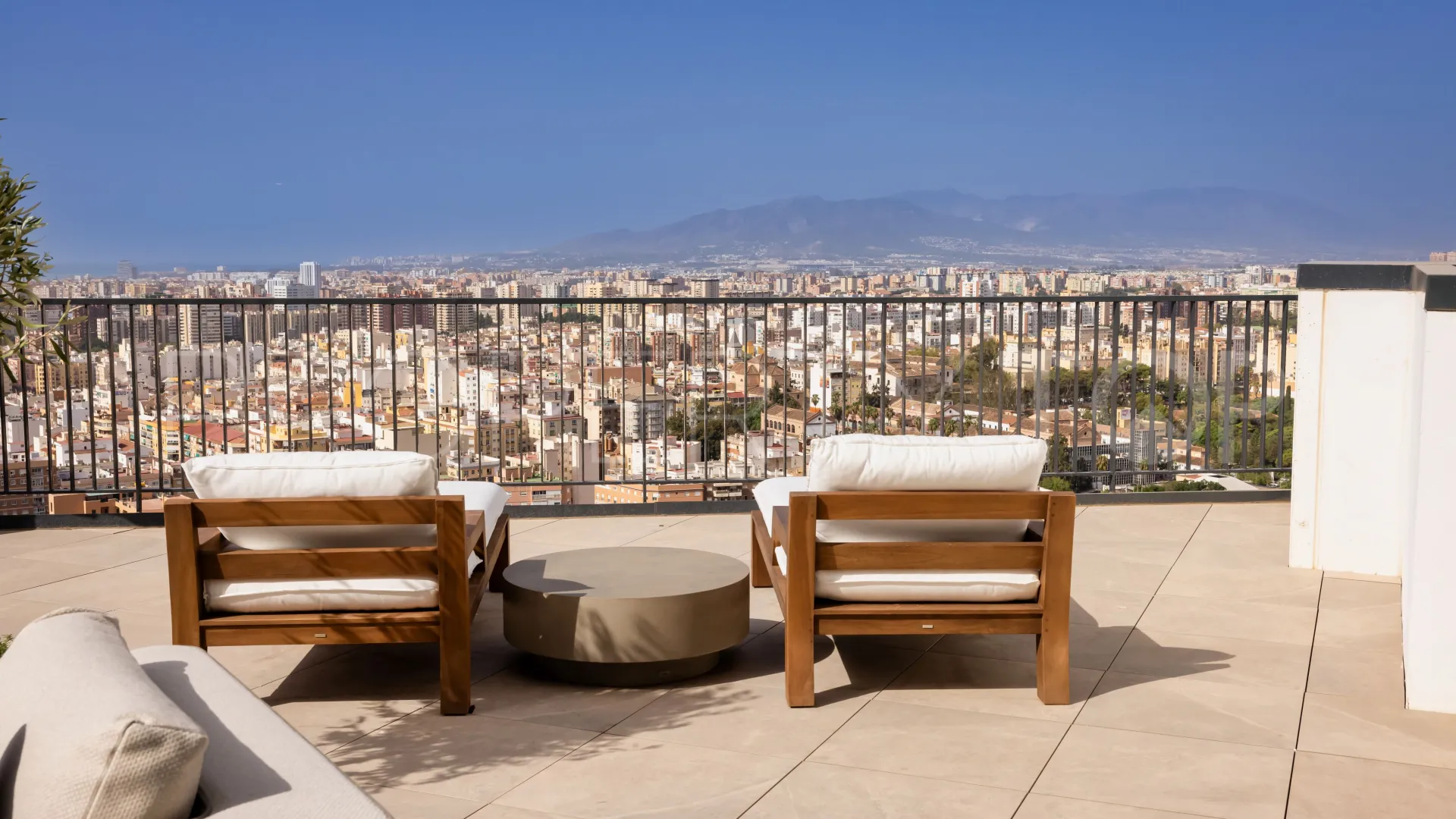 Apartamento en venta en Malaga con 4 dormitorios