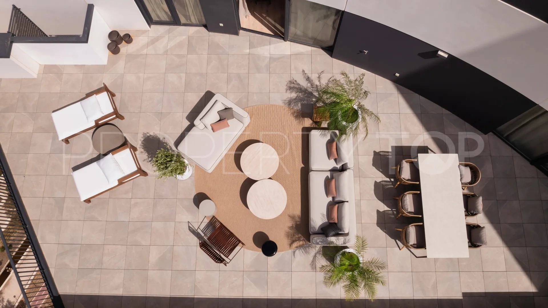 Apartamento en venta en Malaga con 4 dormitorios