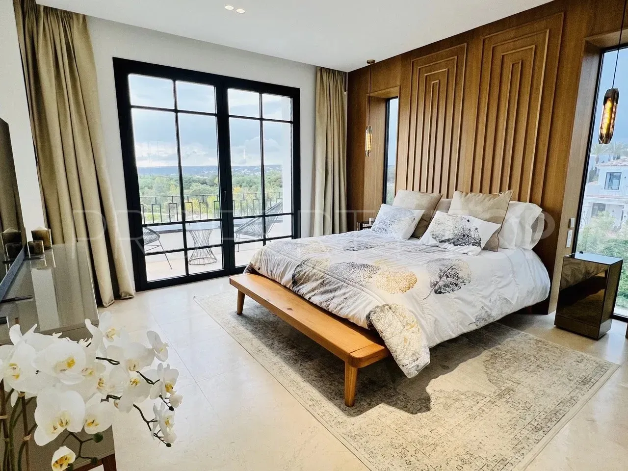 Comprar villa en Zona L
